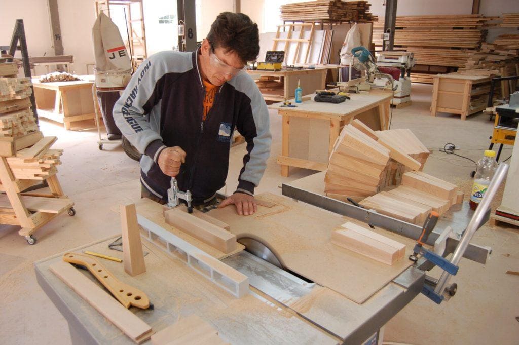 The Art of Wood: Custom Creations by RAVEN WOOD WORKS, LLC